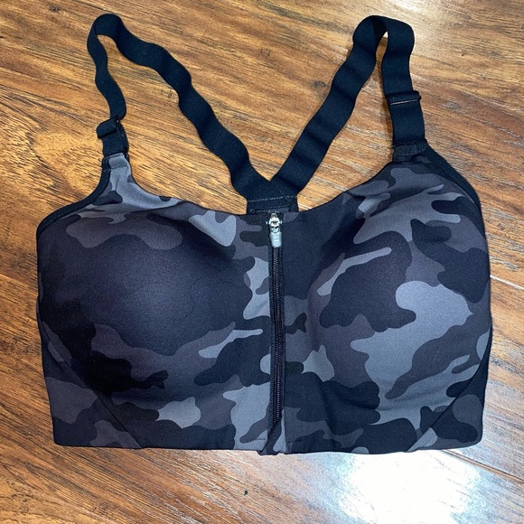 Sports Bra - Picture 1 of 3